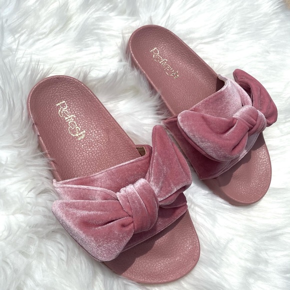 Women’s Fashion Slides - Picture 3 of 4